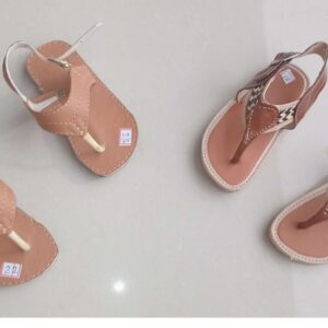 REF: A11 - ABARCAS UNISEX( NIÑA/ NIÑO) TALLA  21