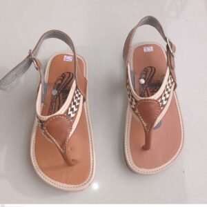 REF: A3 - ABARCAS UNISEX(NIÑAS/NIÑOS) TALLA 29